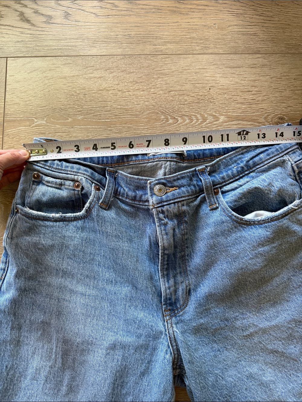 Abercrombie & Fitch Women's Light Blue Straight-Leg Jeans - Size 28 Short - Picture 7 of 7